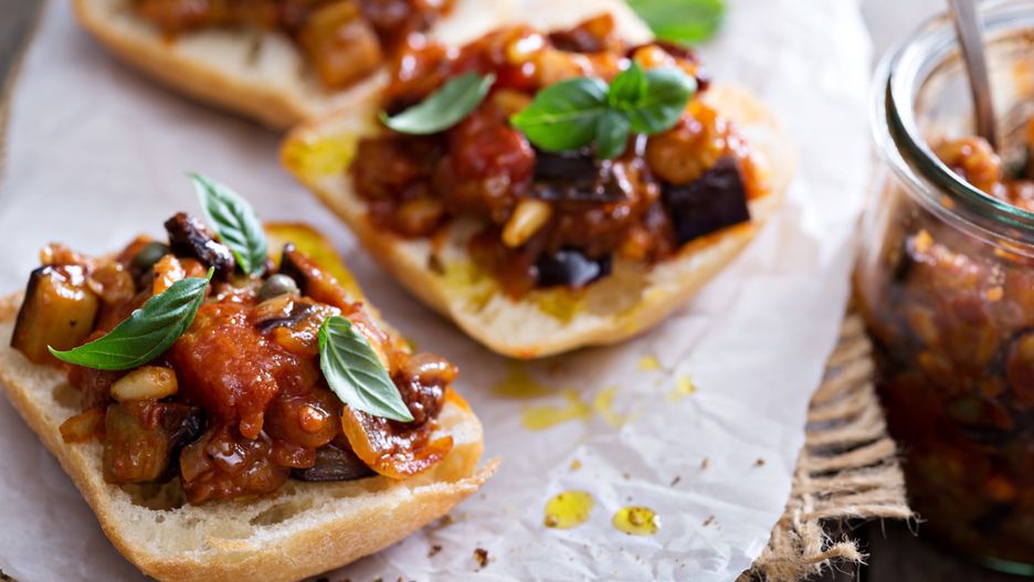Pasta bakłażanowa. Pyszny dodatek do pieczywa
