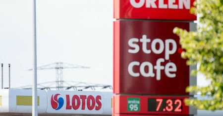 Orlen przejął Lotos. Pierwsze zmiany szyldów na stacjach