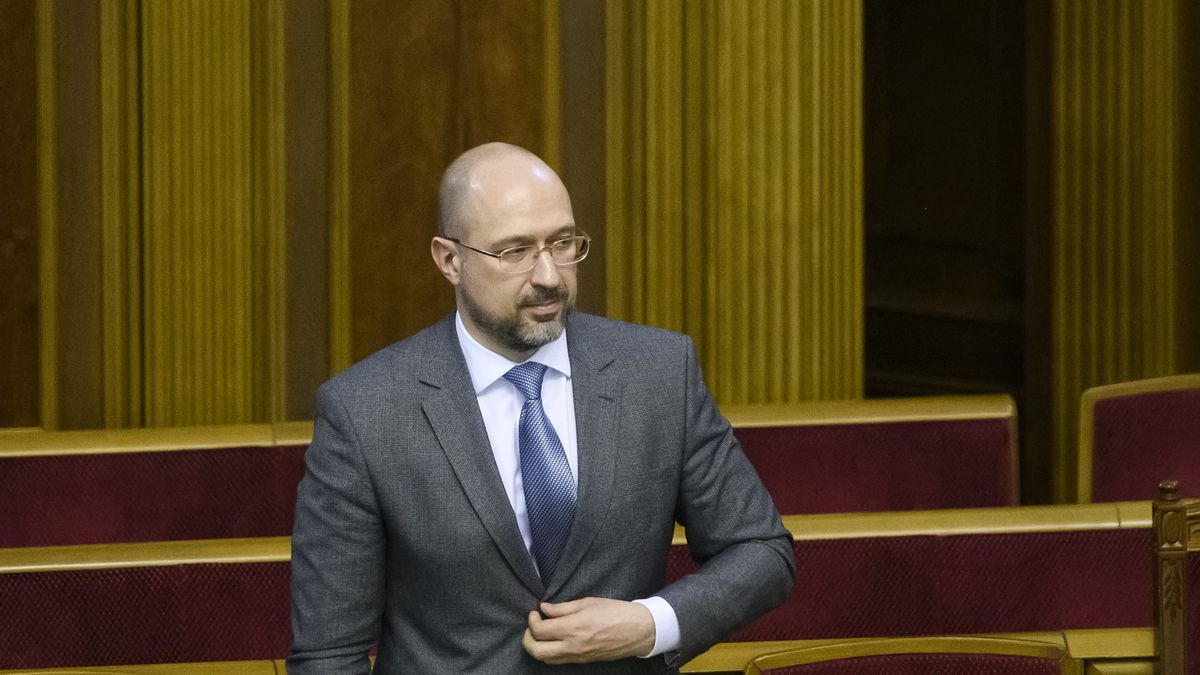 Koronawirus na Ukrainie. Premier Denys Szmyhal (na zdjęciu) podał terminy lockdownu.