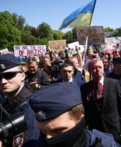 Incydent w Warszawie. Burza w sieci i reakcja szefa MSWiA
