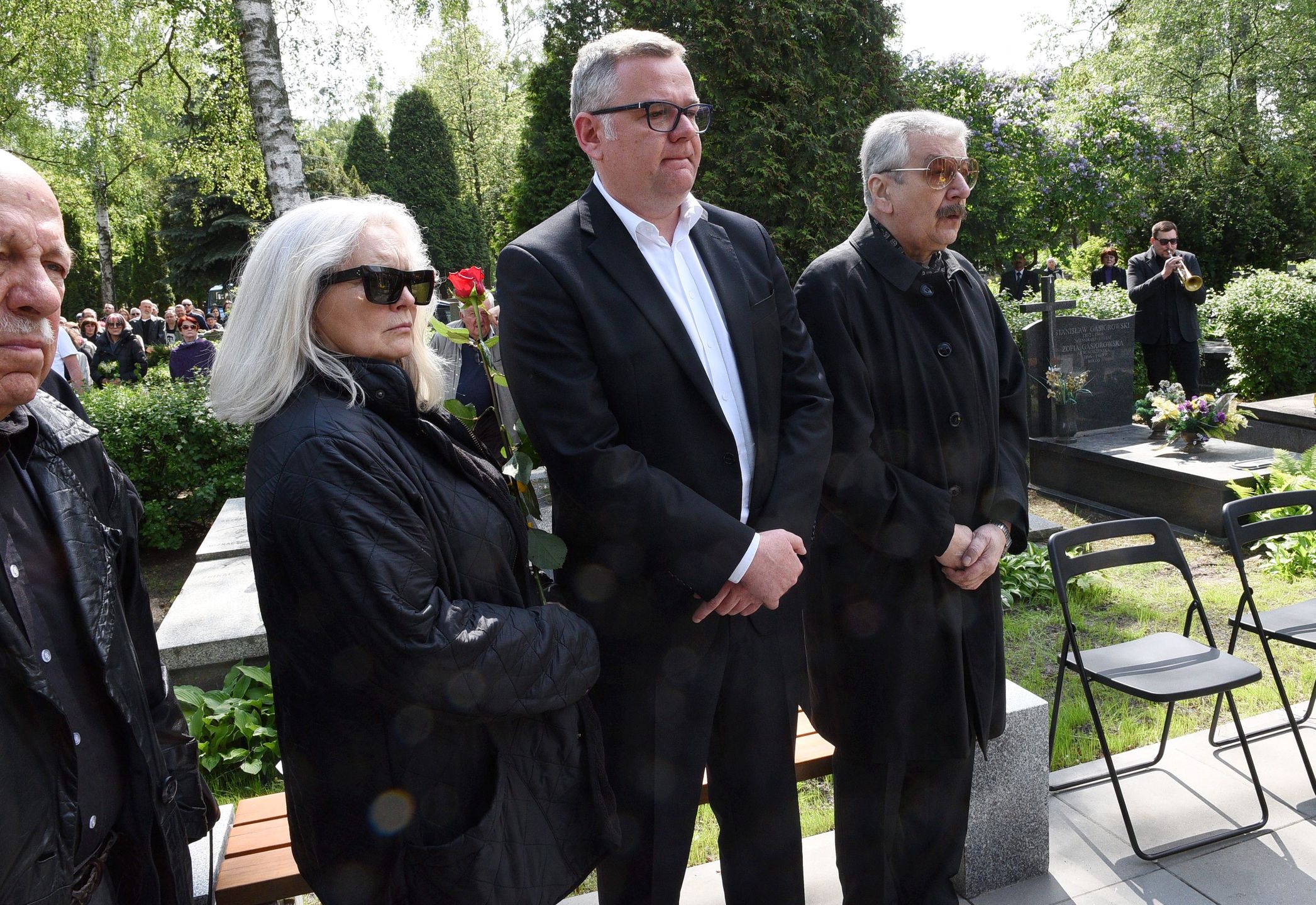 Wojciech Karolak, Artur Andrus, Magda Umer na pogrzebie Marii Czubaszek
