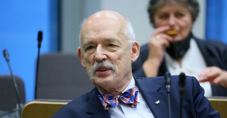 Skandaliczne wypowiedzi Korwin-Mikkego wykorzystywane przez rosyjską propagandę