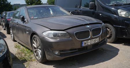 Sprzedają porzucone auta. Zarobili już ponad milion złotych
