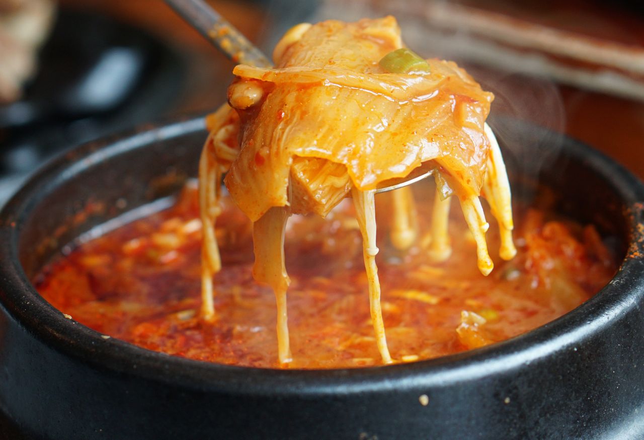 Zupa kimchi