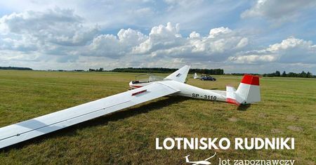 Lot szybowcem z lotniska Rudniki