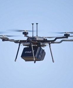 Policja w akcji. Szuka zagubionego drona