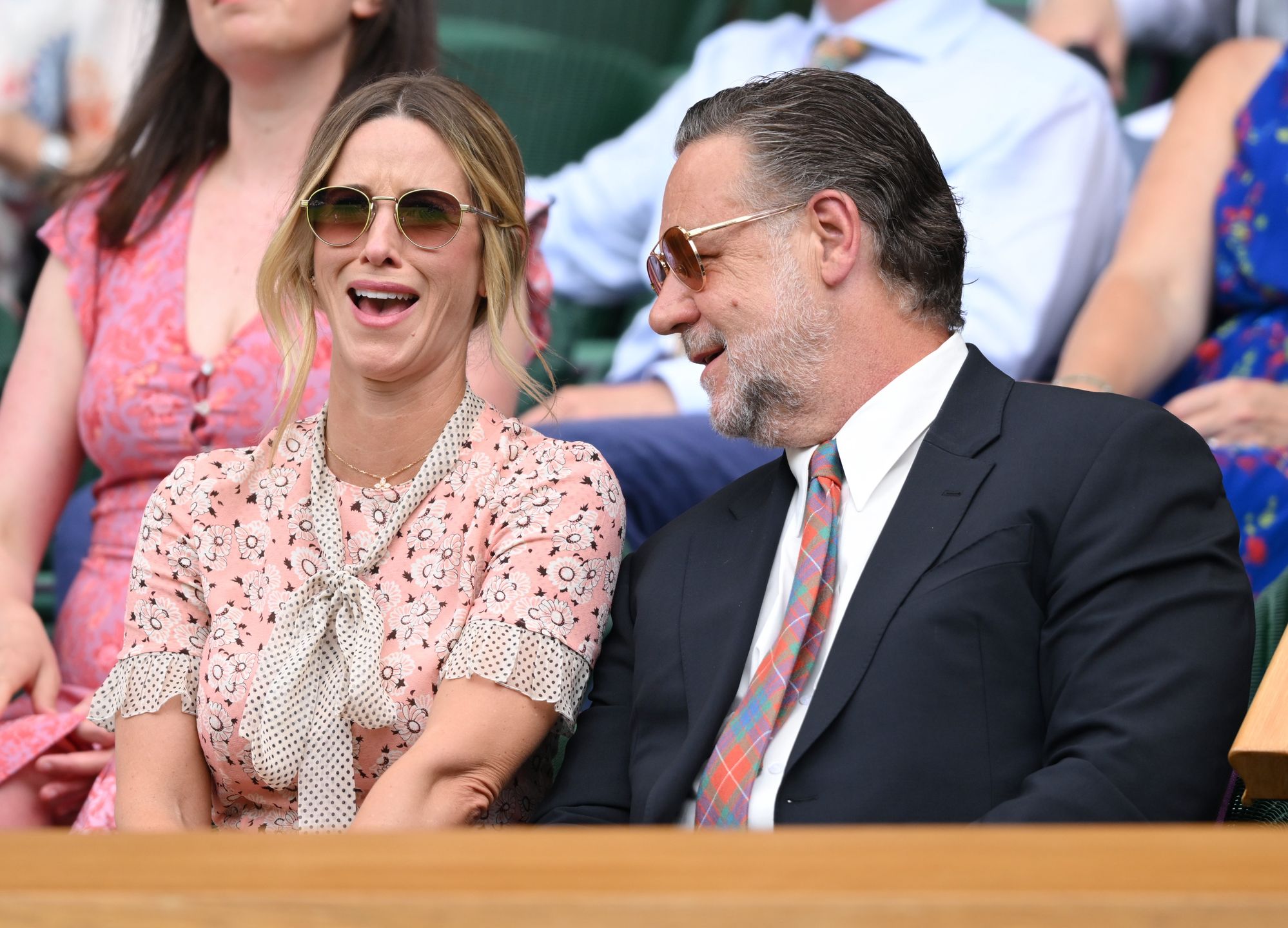 Britney Theriot i Russell Crowe