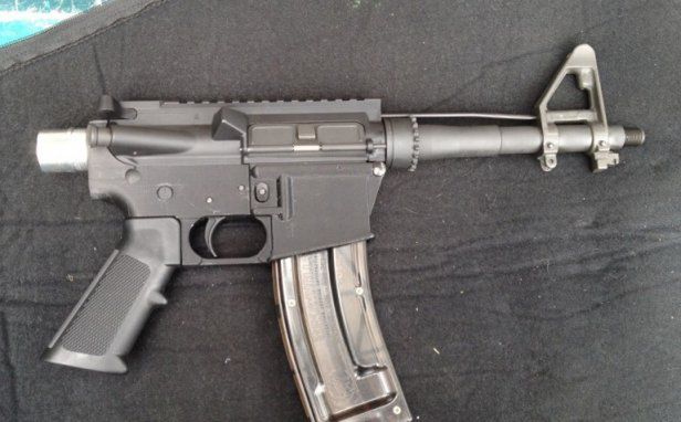 Nie masz jak się bronić? Wydrukuj sobie M16 1