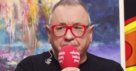 Jerzy Owsiak ujawnił, że otrzymał telefon, w którym grożono mu śmiercią. "Groźby z bombą w tle i utylizacją mojej osoby"