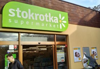 25 zł na kolejne zakupy w Stokrotce. Oto warunek. Czas do 14 sierpnia
