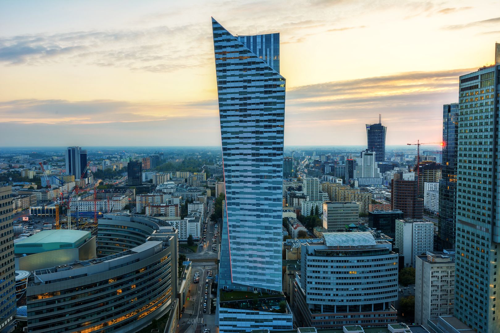 Pogoda w Warszawie. Prognoza na piątek, 14 marca 2025. Przyjemnie, choć chłodno