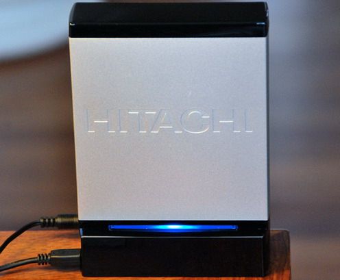 Szybki dysk zewnętrzny od Hitachi 2