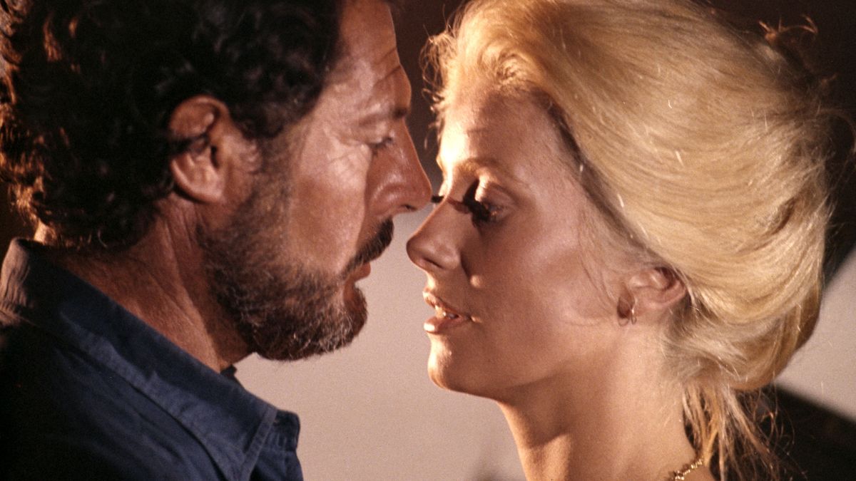 Marcello Mastroianni i Catherine Deneuve 