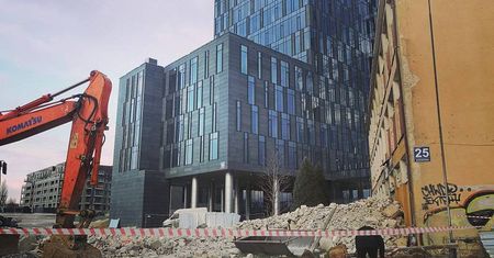 Rozpoczęła się rozbiórka dawnej siedziby Zarządu Transportu Miejskiego