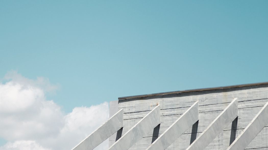 Sterylne zdjęcia architektury autorstwa Maika Lippa 1