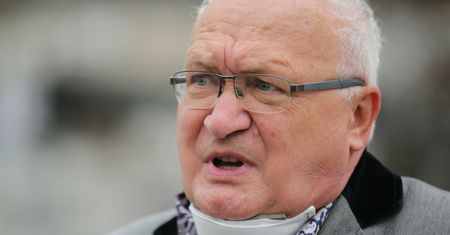 Były szef Amazona wspiera badania nad nieśmiertelnością. Ekspert: ''to przyszłościowe postępowania''