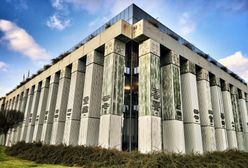 Wielki chaos w sądach. Wojna na górze, obywatele ofiarami [OPINIA]