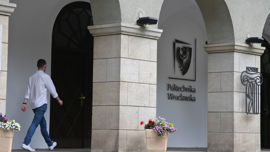 Politechnika Wrocławska otworzyła proces rekrutacji na studia na rok akademicki 2025/2026.