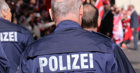 Brał udział w zbiorowym gwałcie na 14-latce. Wyszedł na wolność