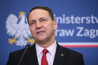 Minister Sikorski: ponad 700 osób wyjechało na Bliski Wschód od 1 marca