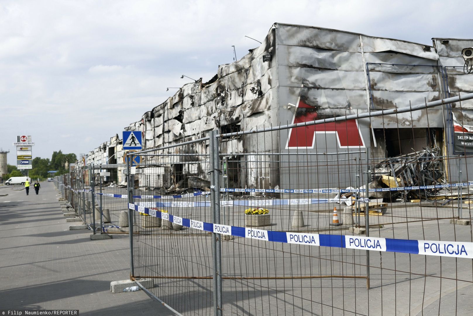 Pożar Marywilskiej 44. Niepokojące podejrzenia służb