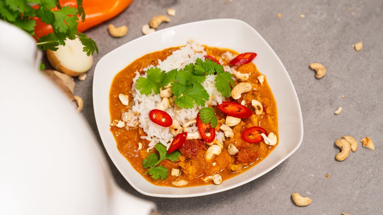 Wegetariańskie curry z batatami i kalafiorem
