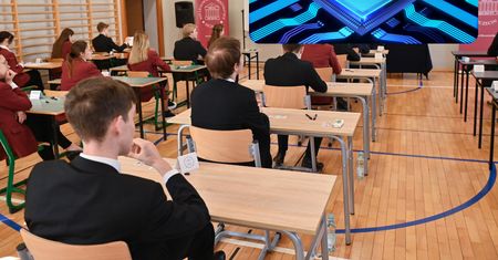 Do matury 2023 przystąpił ChatGPT! Tak poradził sobie z rozprawką