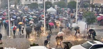 Fajerwerki w tłumie na koncercie! Dramat na Placu Katedralnym w Gorzowie. Policja zatrzymała dwóch mężczyzn