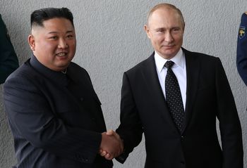 Pociski balistyczne i żołnierze. Korea Północna pomoże Rosji