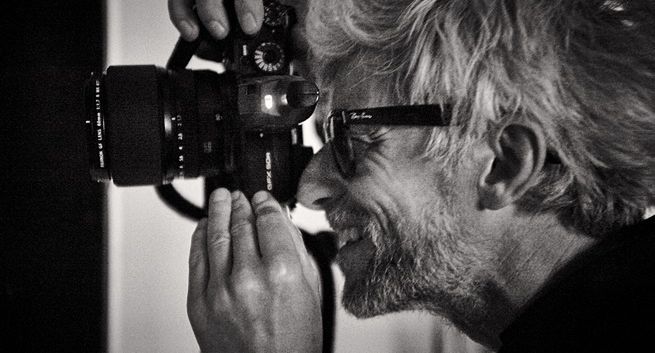 Chyra, Figura, Gierszał, Jakubik i Ogrodnik w ósmej edycji kalendarza ATM Grupy, Szymon Szcześniak autorem zdjęć