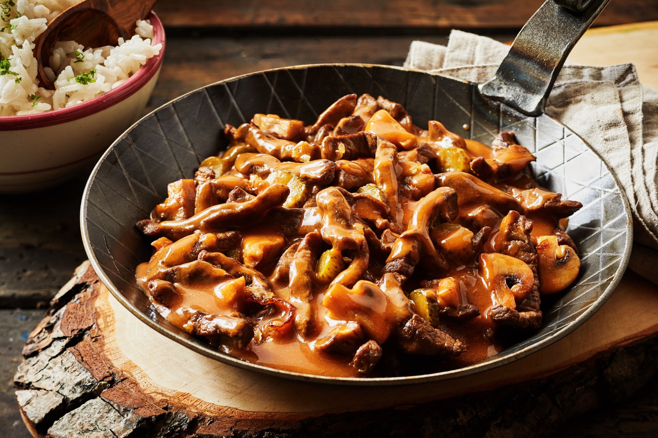 Boeuf Stroganow 