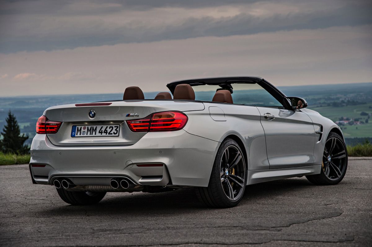 Ogromna galeria zdjęć z kabrioletem BMW M4 106