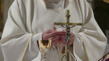 "Będzie napiętnowany, straci kolegów". Ksiądz o kryzysie powołań