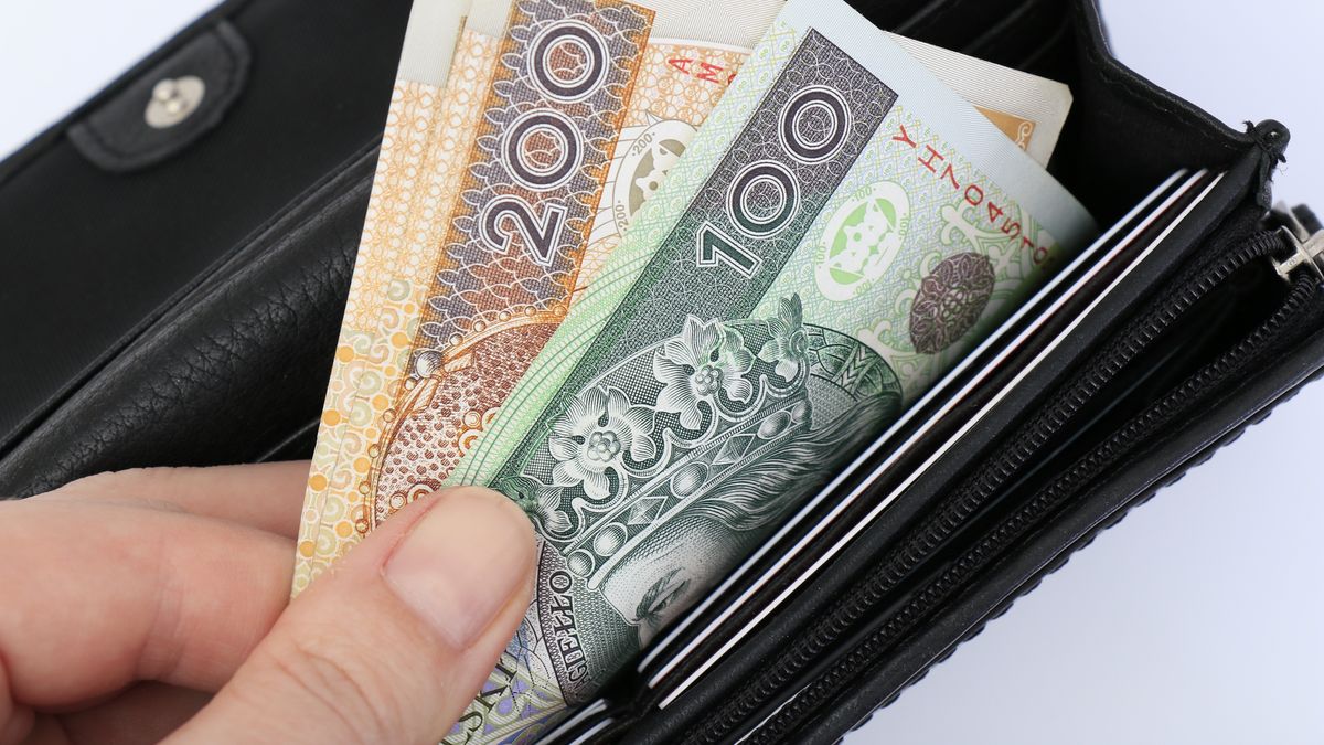 Ile wyniesie minimalna pensja w 2022 r.?