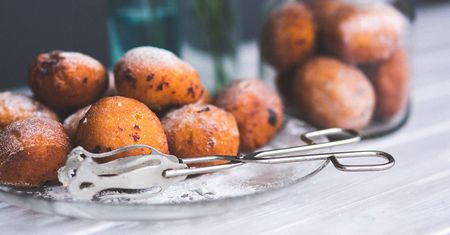 Te pączki zrobisz w 15 minut. Zapomnij o drożdżach!