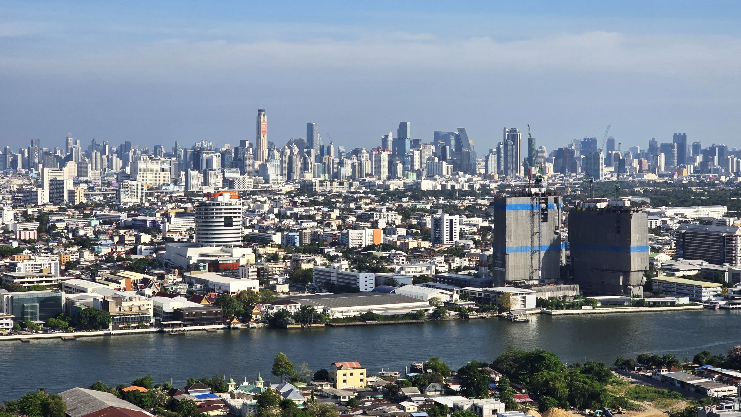 Bangkok bez smogu wygląda dużo lepiej