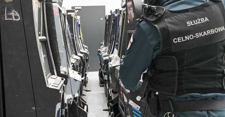 KAS rozbiła hazardową grupę przestępczą