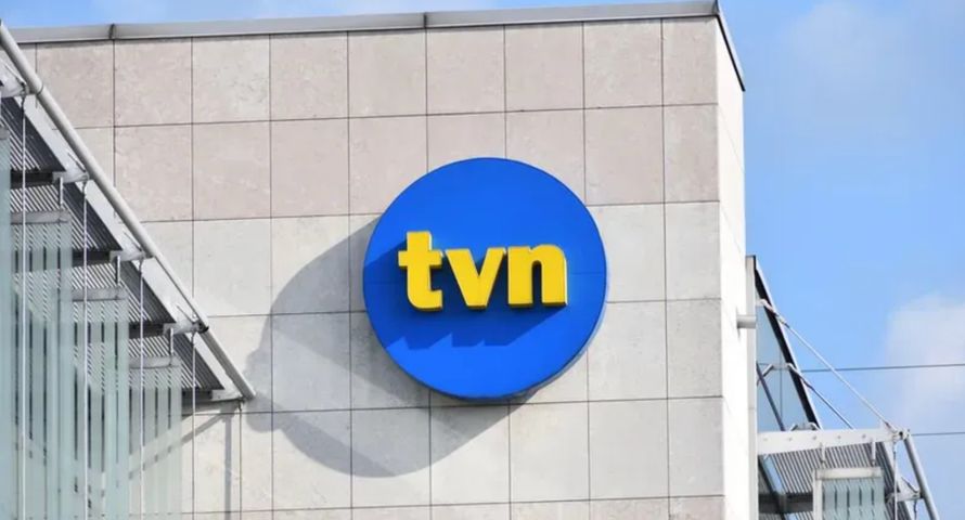 Polskie władze i nowy właściciel TVN. Ekspertka: mogą doprowadzić do sprzedaży