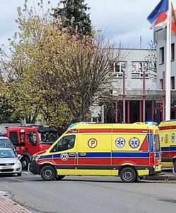 Wypadek przed komendą. Dwie policjantki w szpitalu