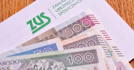 ZUS rusza z wypłatą "trzynastek" - pierwsze środki już w kwietniu
