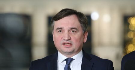 Ziobro złożył Polakom życzenia. "Kierujcie się dobrem Ojczyzny"