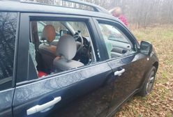 Zniszczone auta Medyków na Granicy. Trzy osoby trafiły do aresztu