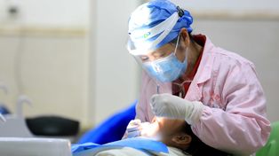 Nie lekceważ bólu zęba. "Guz przeżarł mu kości twarzy"