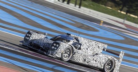 Mark Webber rozpoczął współpracę z Porsche