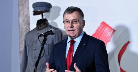 Ile zarabia się w banku? W Polsce 9 osób wyciąga ponad milion euro rocznie