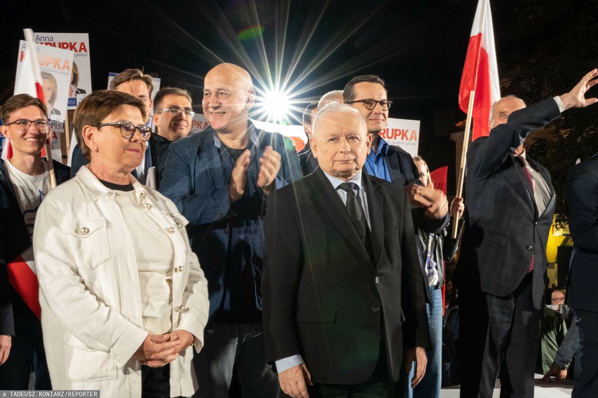 Jarosław Kaczyński i Mateusz Morawiecki z popularnymi europosłami