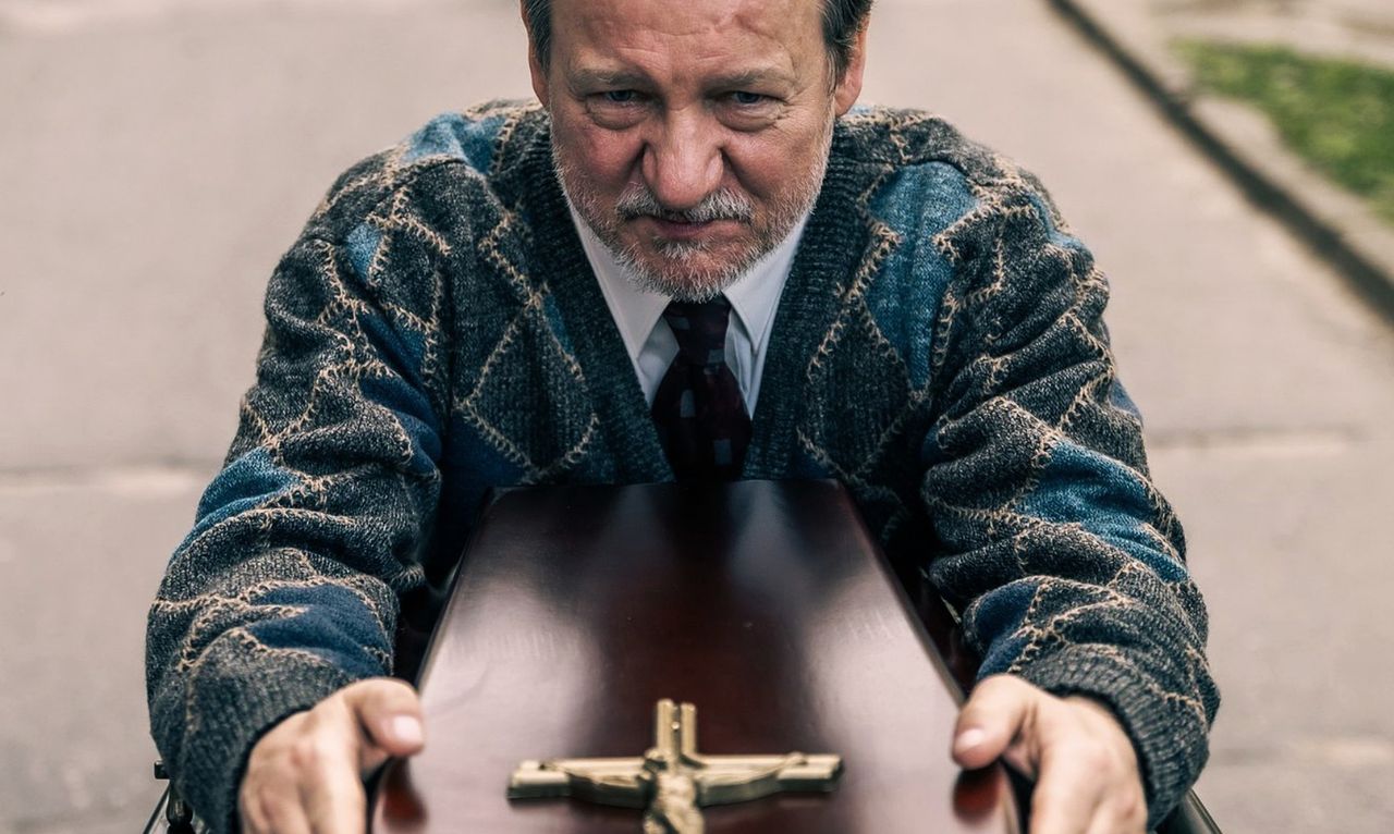 "Minuta ciszy" jeszcze lepsza. Udany powrót przedsiębiorców pogrzebowych