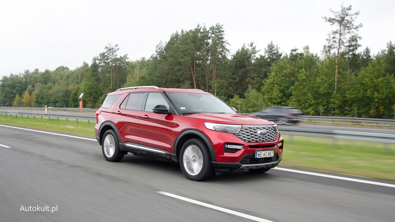 Ford Explorer vs. Toyota Highlander