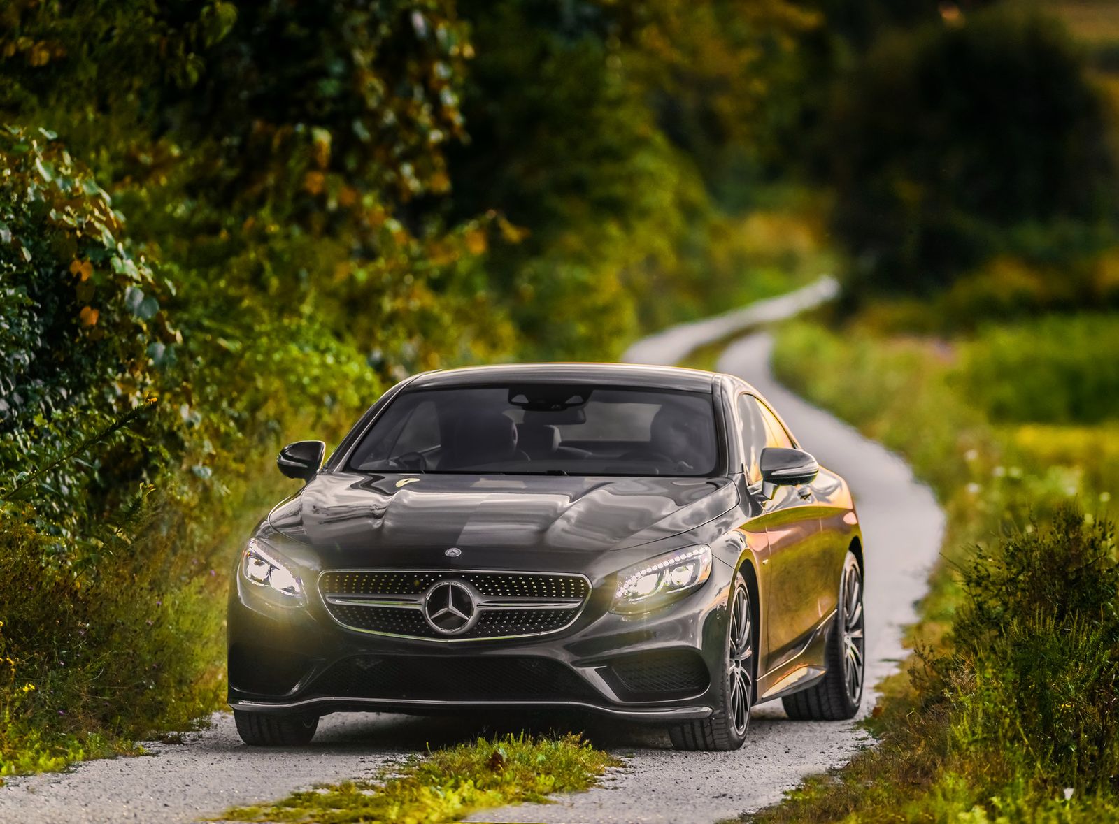 Mercedes-Benz S63 AMG i S550 Coupé w nowej galerii zdjęć 77