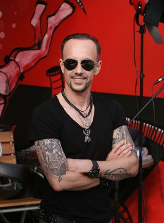 Nergal: "Nie znam się na śpiewaniu"